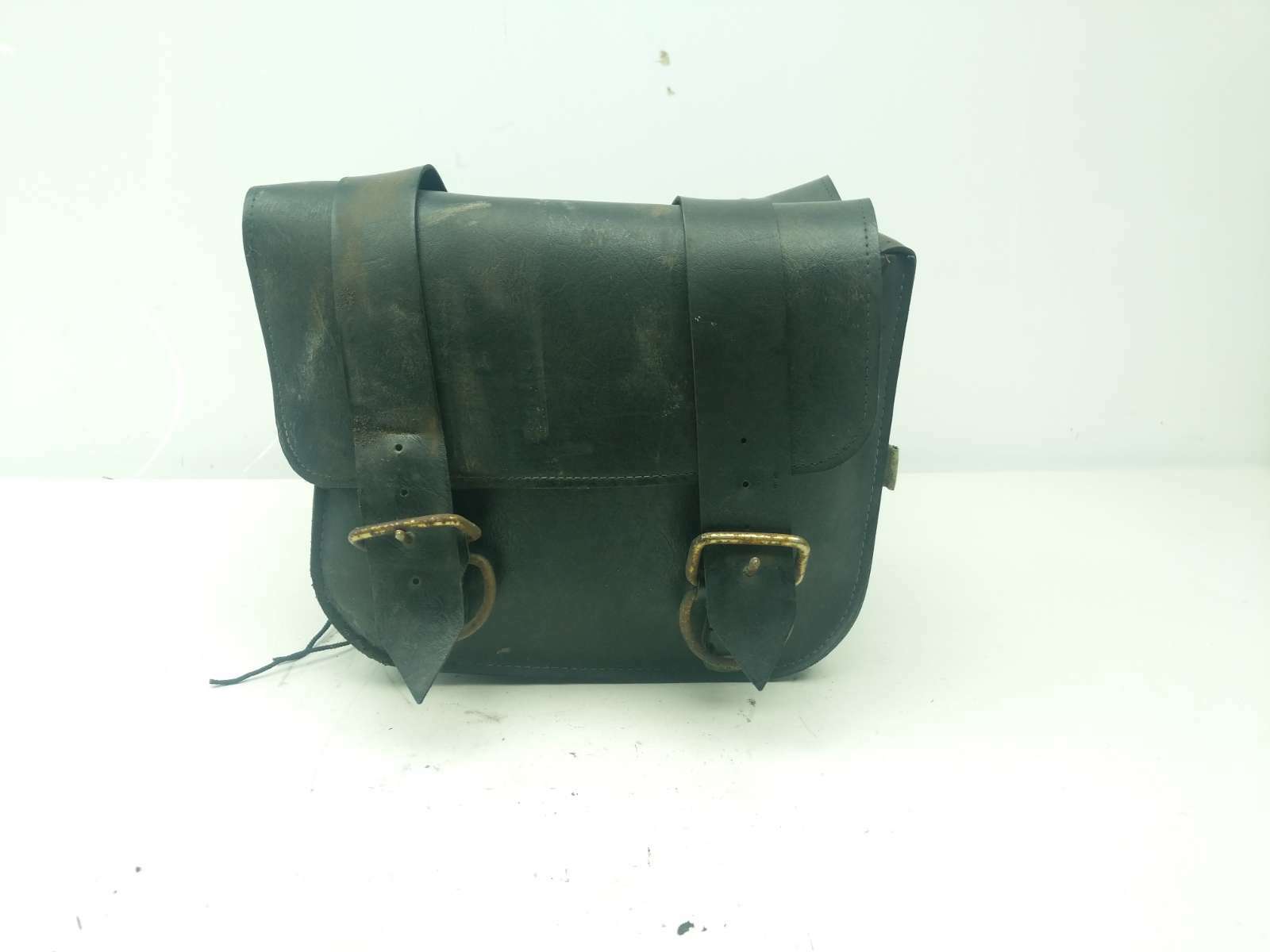 17 Triumph Bonneville T100 Left Saddle Bag Luggage Case Leather