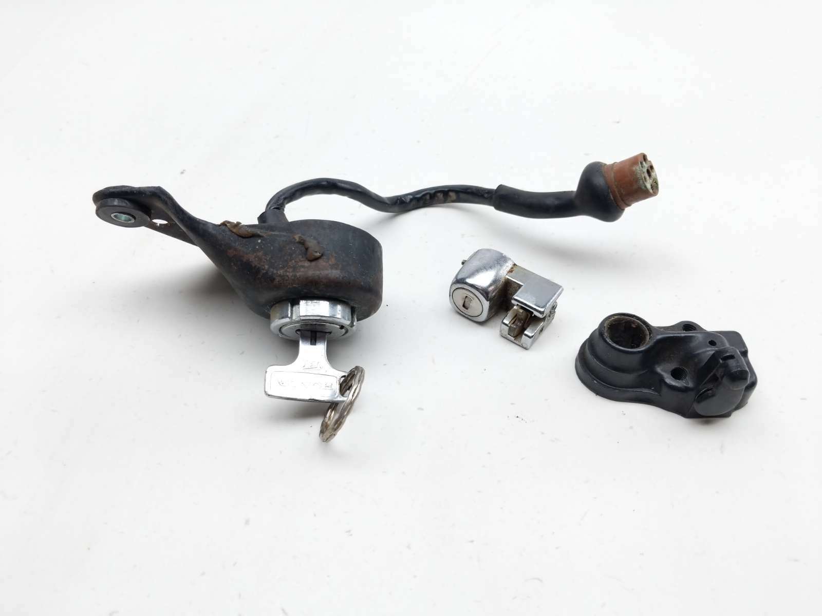 71 Honda CB350 Twin Lock Set Ignition Switch And Key