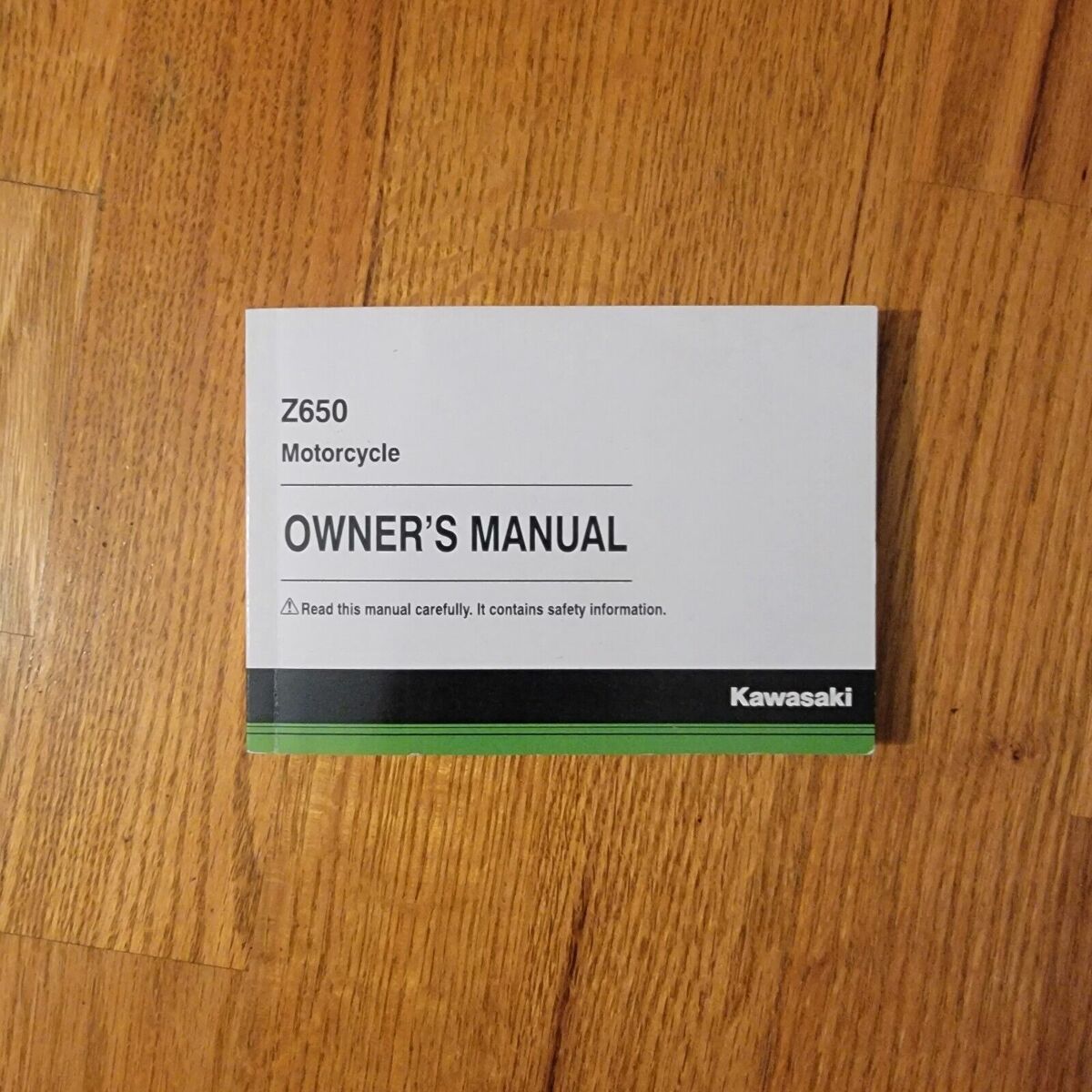 Kawasaki Owner's Manual ER650G/H (2019) 99987-0072