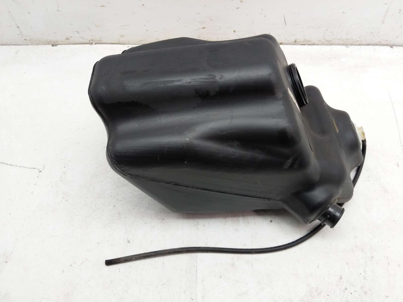 21 Polaris Slingshot SL Fuel Gas Tank Petrol 5439290