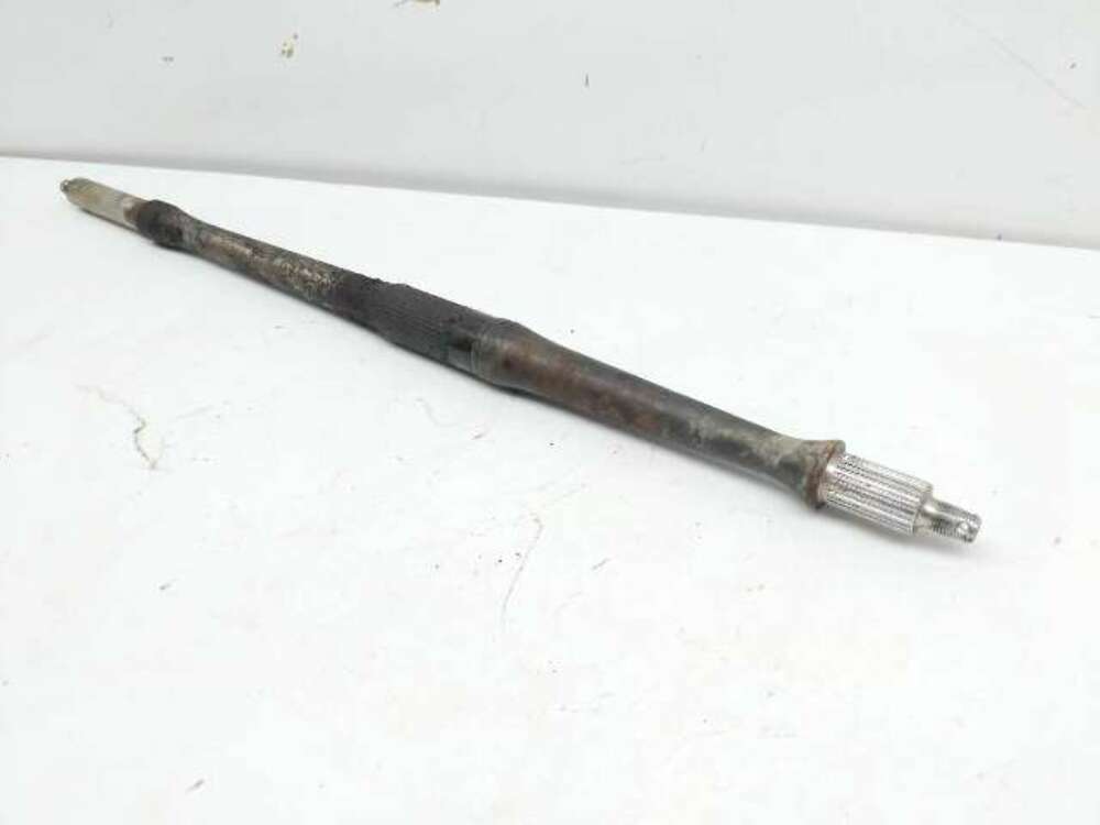 98 Yamaha Wolverine 350 Rear Straight Axle