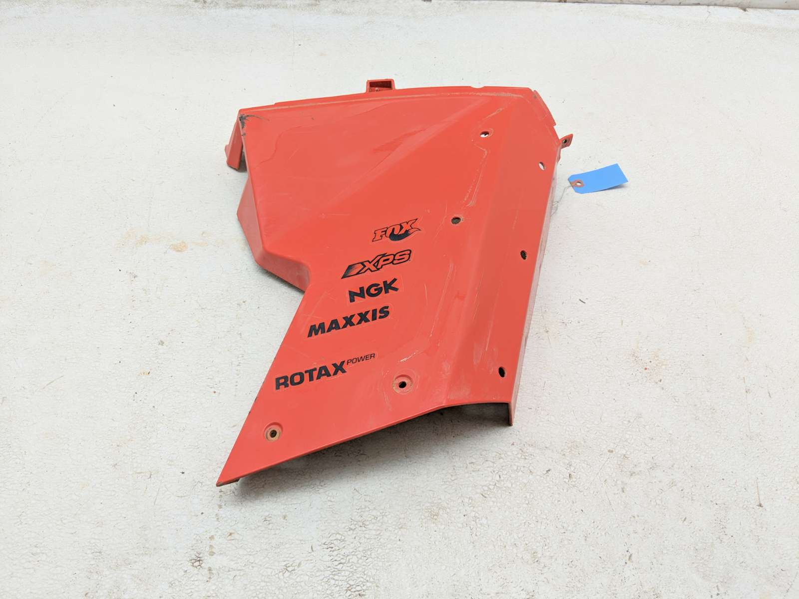 14 Can Am Maverick 1000R X RS DPS Mid Right Cover Panel Plastic 705004537