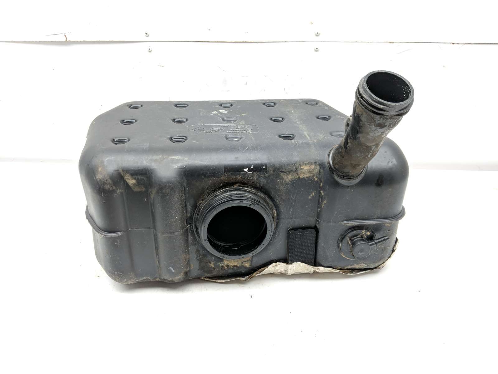 19 CF Moto UForce 800 Petrol Fuel Gas Tank