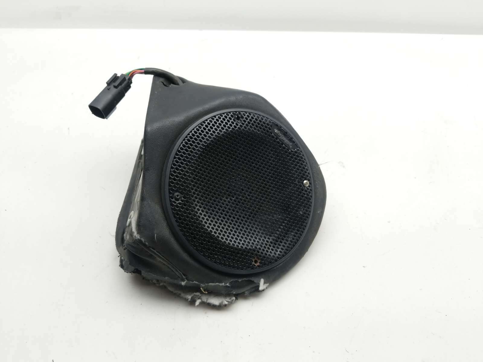 11 Harley Davidson Road Glide Ultra FLTRU Right Speakers Pod