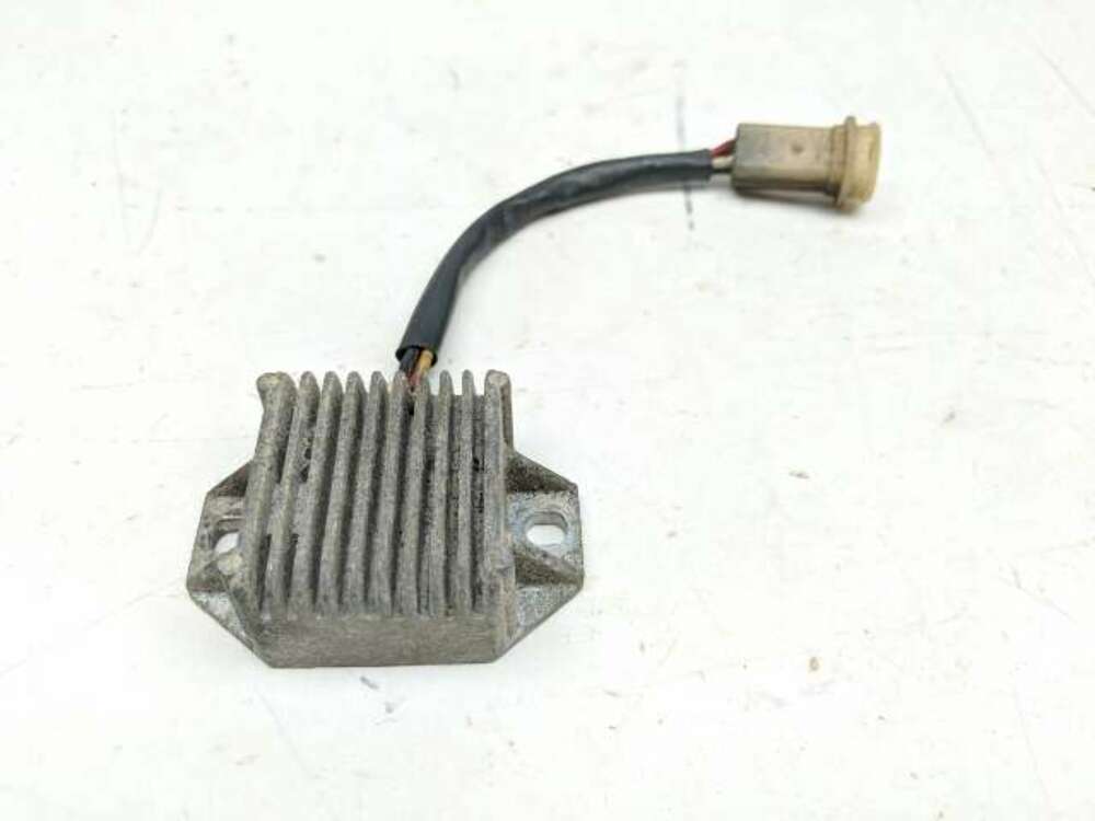 84 Yamaha 225DX Tri Moto 3 Wheeler Voltage Regulator Rectifier