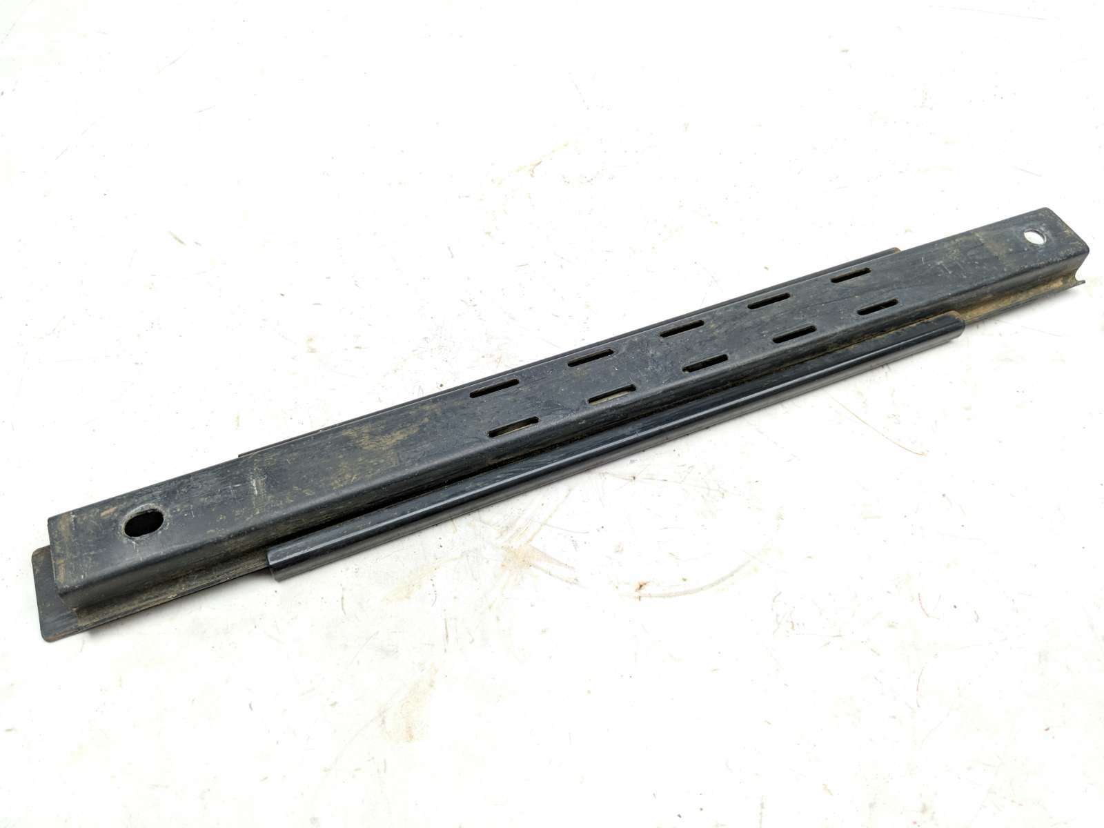 21 Kawasaki KRX Teryx KRF1000 Seat Track Slider (B)