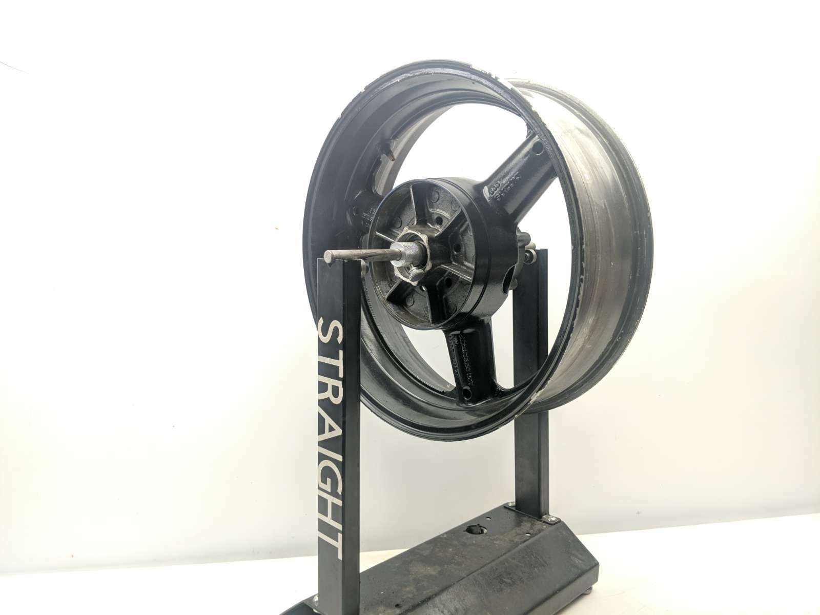 97 00 Suzuki GSXR 600 750 Rear Wheel Rim STRAIGHT 17 x 5.50