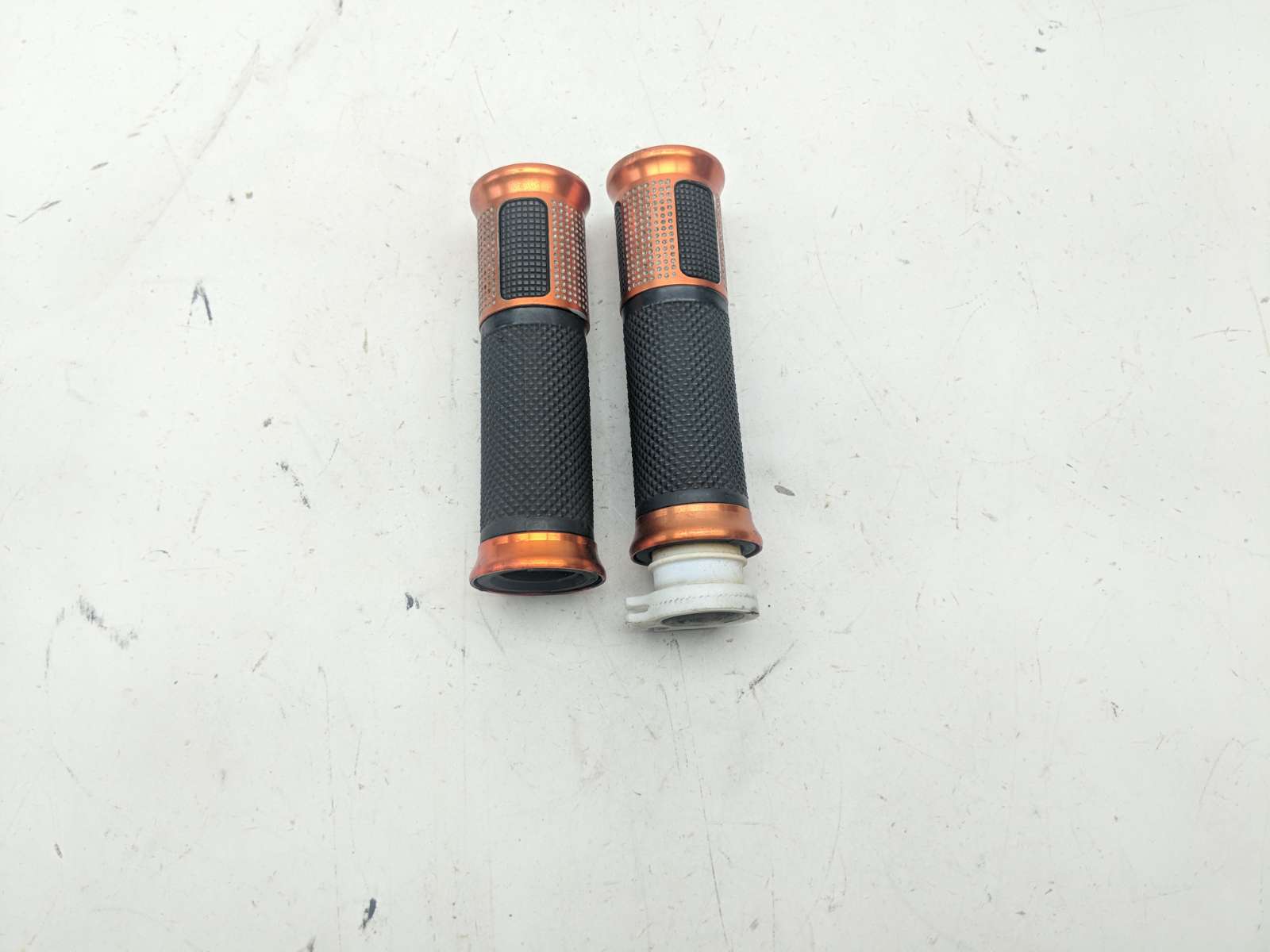 04 Kawasaki EX 500 Ninja 500R Throttle Tube And Grips