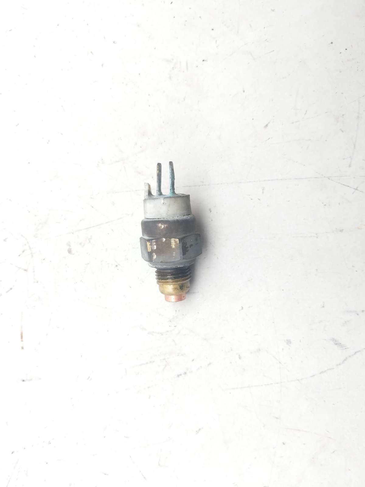 04 Kawasaki EX 500 Ninja 500R Radiator Coolant Temperature Sensor