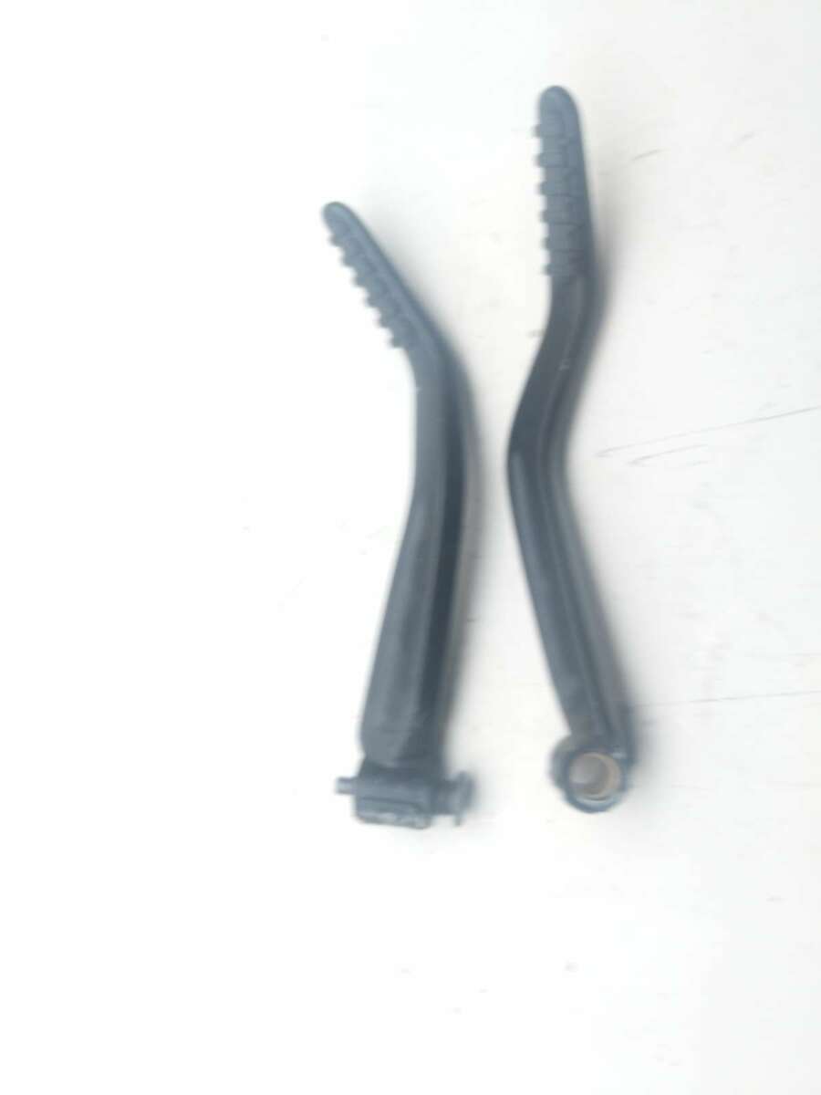 11 Ducati Diavel Rear Passenger Foot Pegs