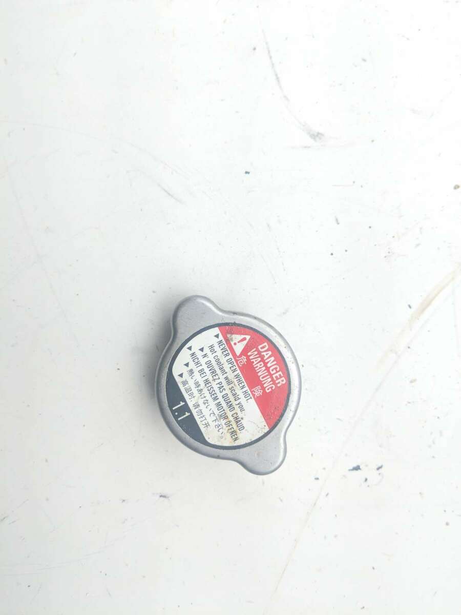 11 Ducati Diavel Radiator Cap