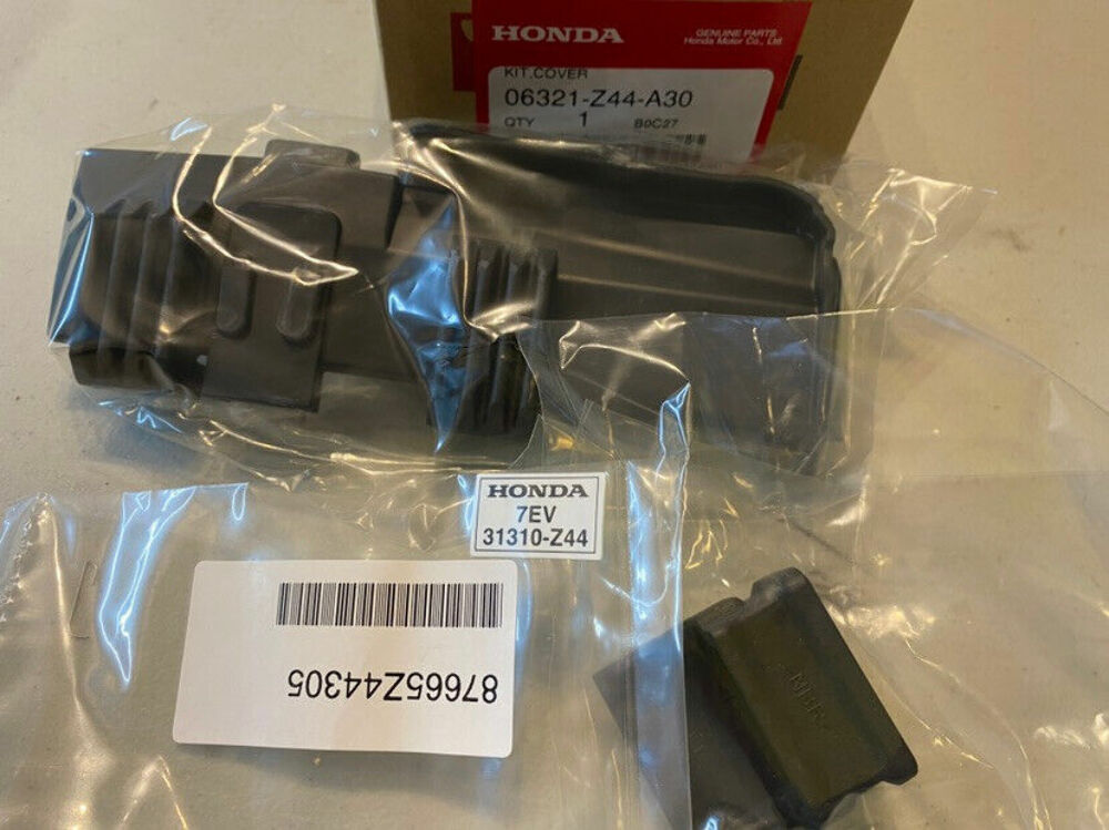 HONDA PART 06321-Z44-A30 Cover Kit