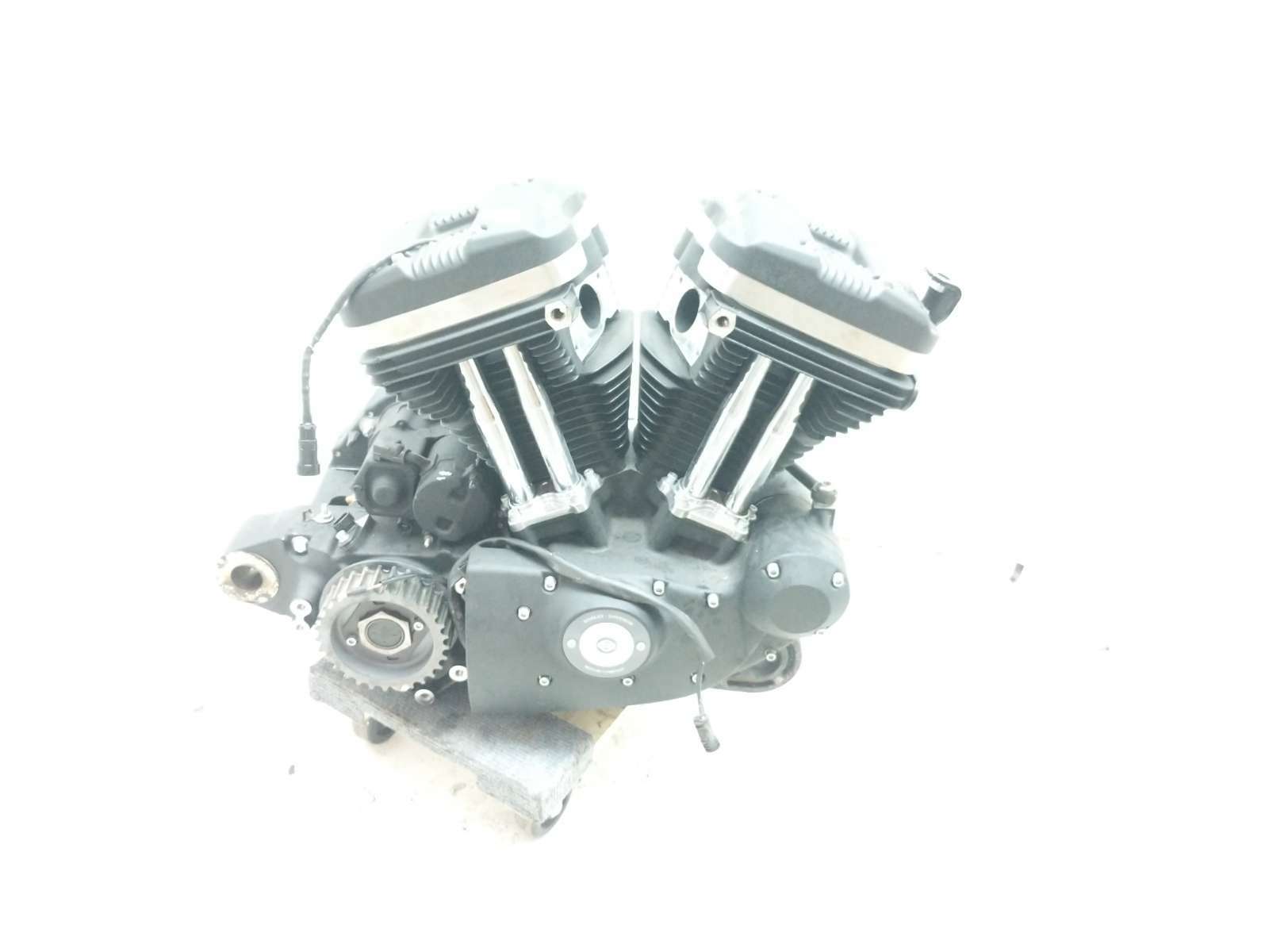 22 Harley Sportster Iron 883 XL883N Engine Motor GUARANTEED