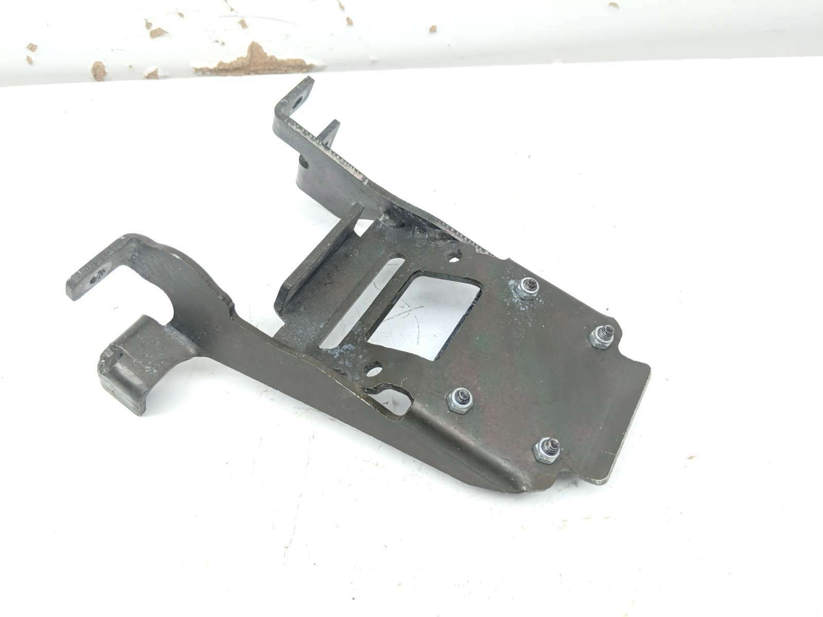 17 Indian Chieftain Limited Rider Back Rest Mount Bracket