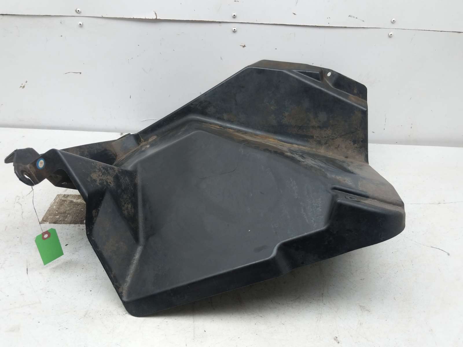 20 CF Moto UForce 1000 Rear Left Inner Fender Body Cover Panel Plastic