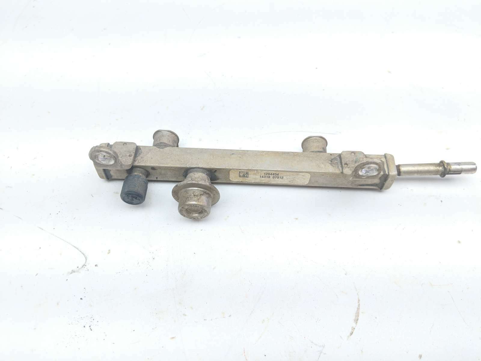 15 Polaris RZR S 900 Fuel Injection Injector Rail