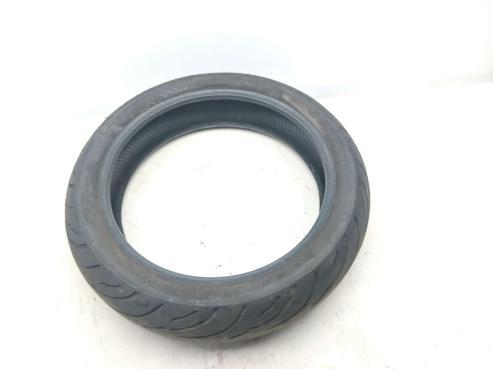 04 Kawasaki EX 500 Ninja 500R Rear Tire CONTINENTAL DURO 140/70 -17