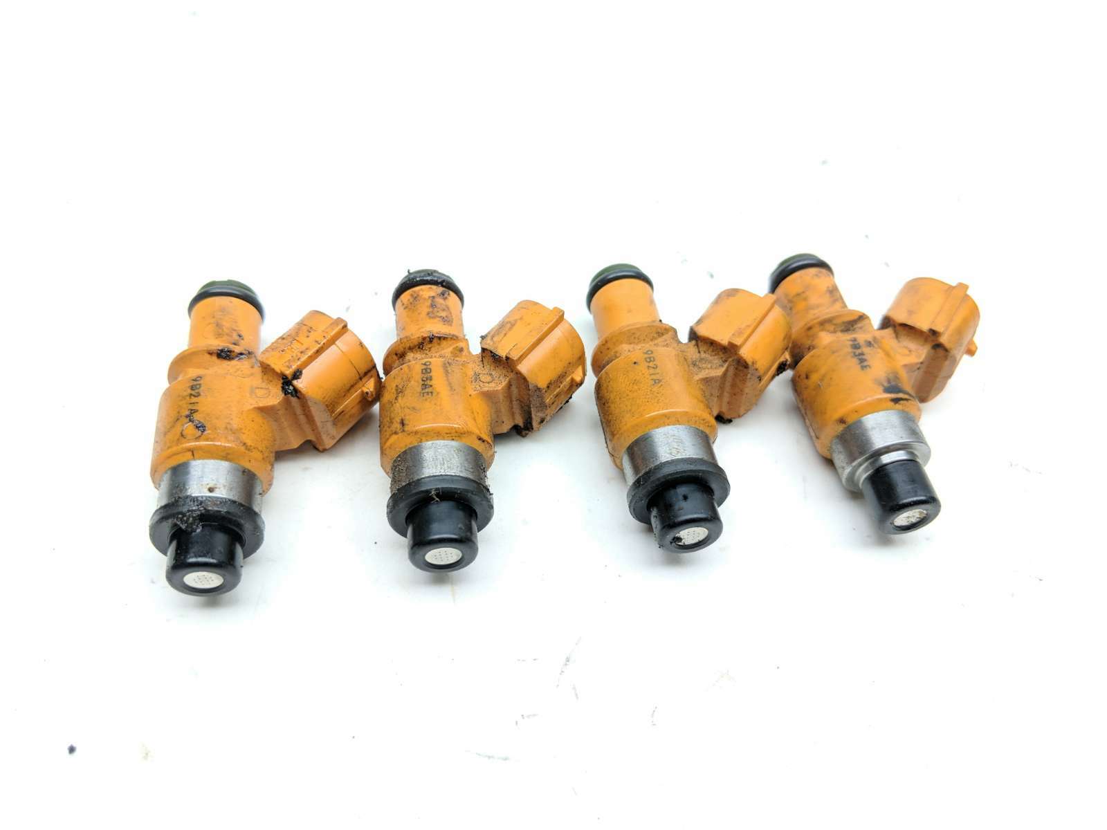 09 Honda CBR 600 RR Lower Gas Fuel Injectors B