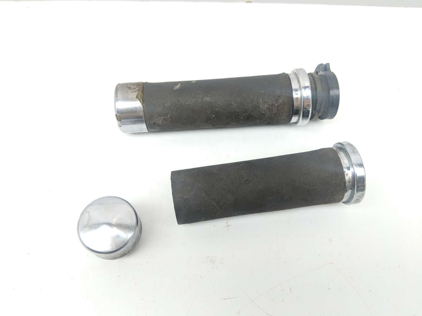 03 Yamaha Road Star XV1600 Midnight Throttle Tube Grips and End Caps
