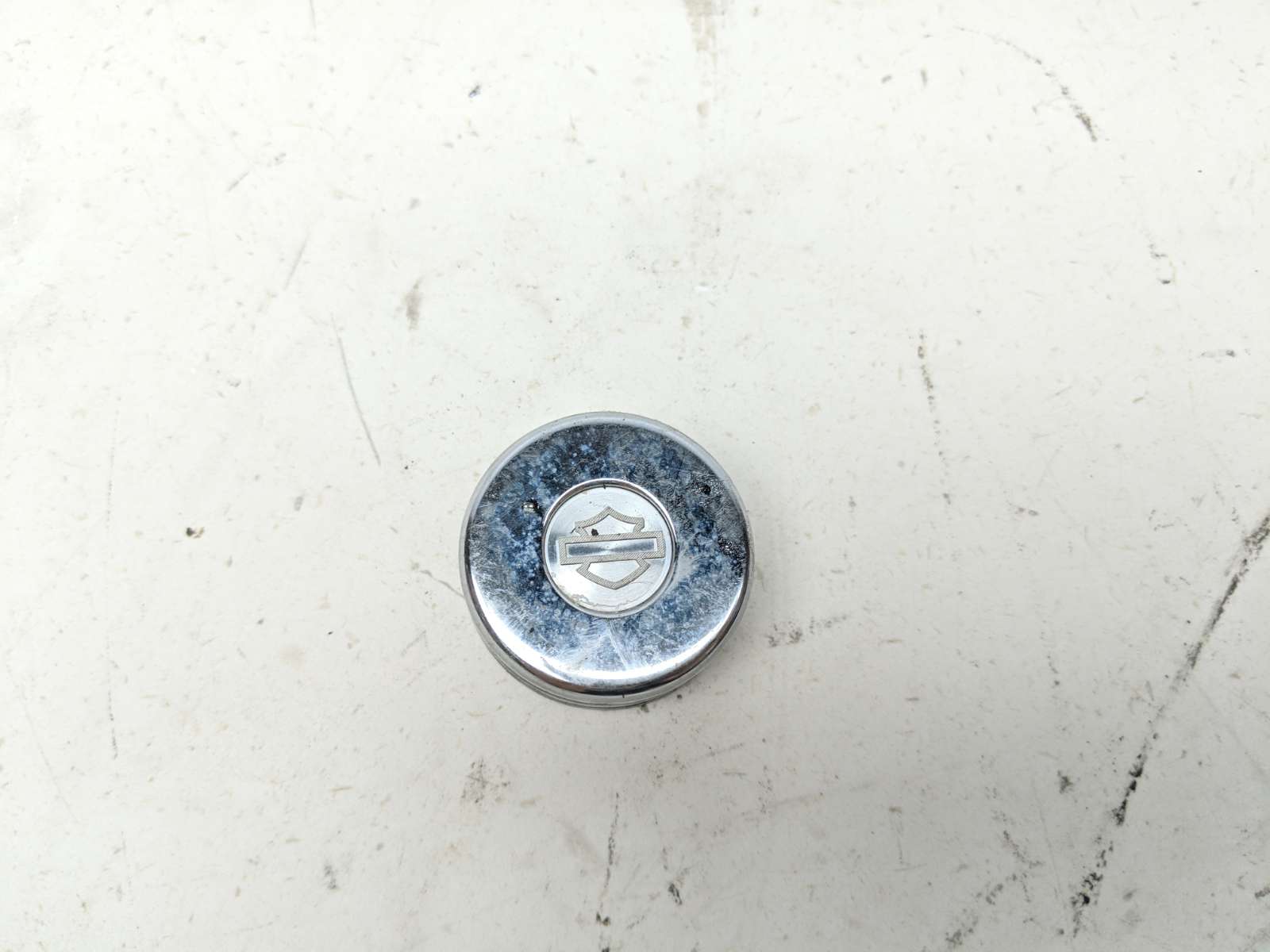 03 Harley Davidson Fat Boy FLSTF Axle Bolt Cover Cap