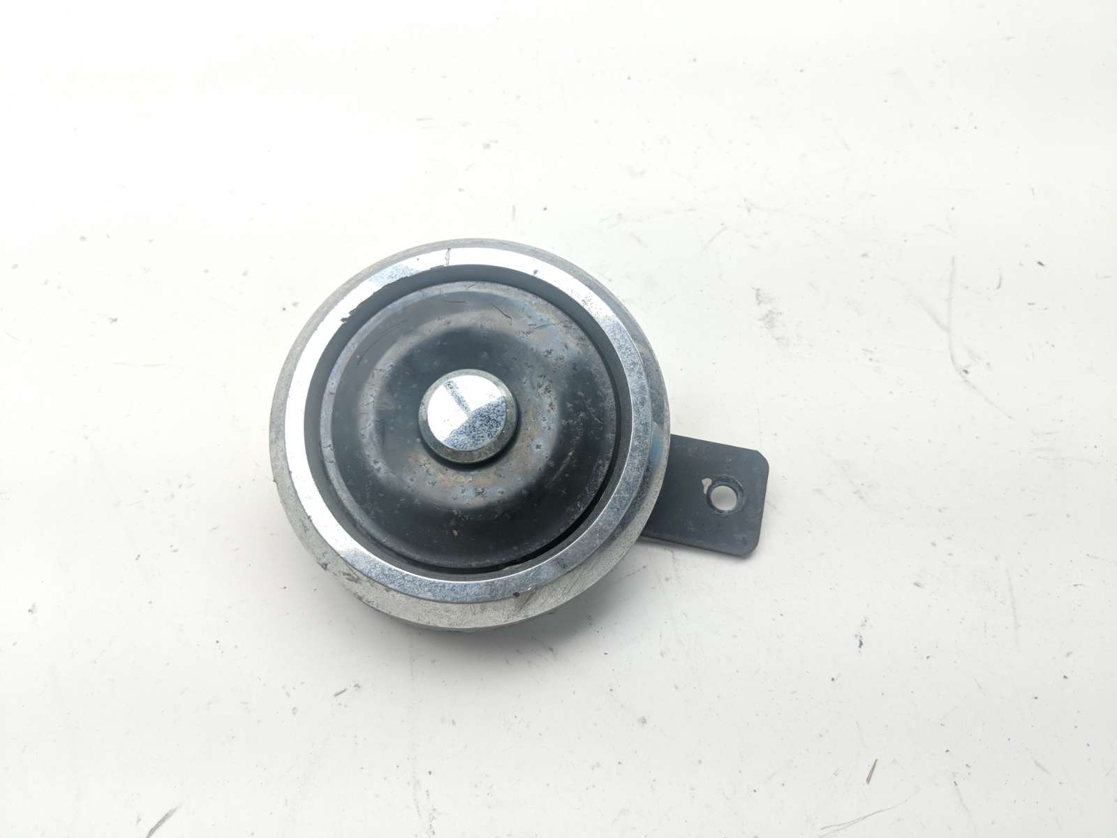 85 Honda CB650SC CB 650 Horn (A)