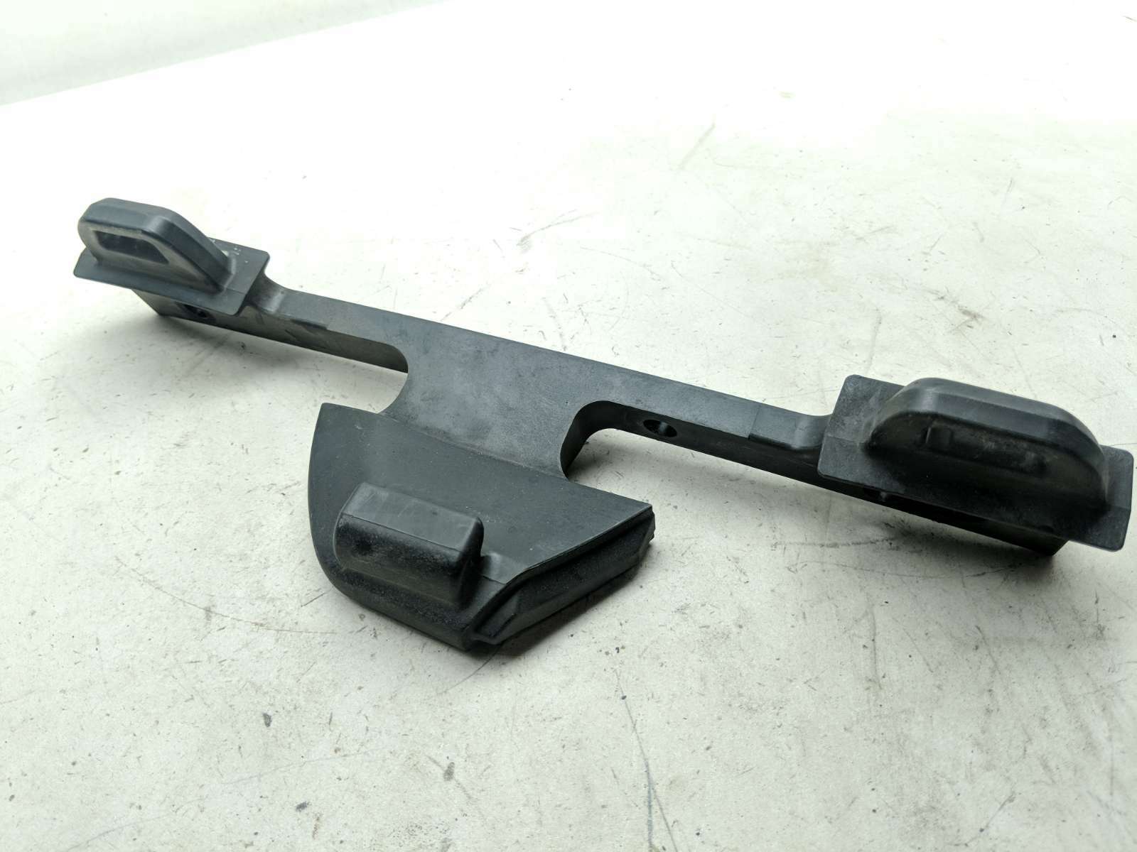 08 Kawasaki ZG1400BF Concours ZG 14 Right Side Luggage Mount Bracket