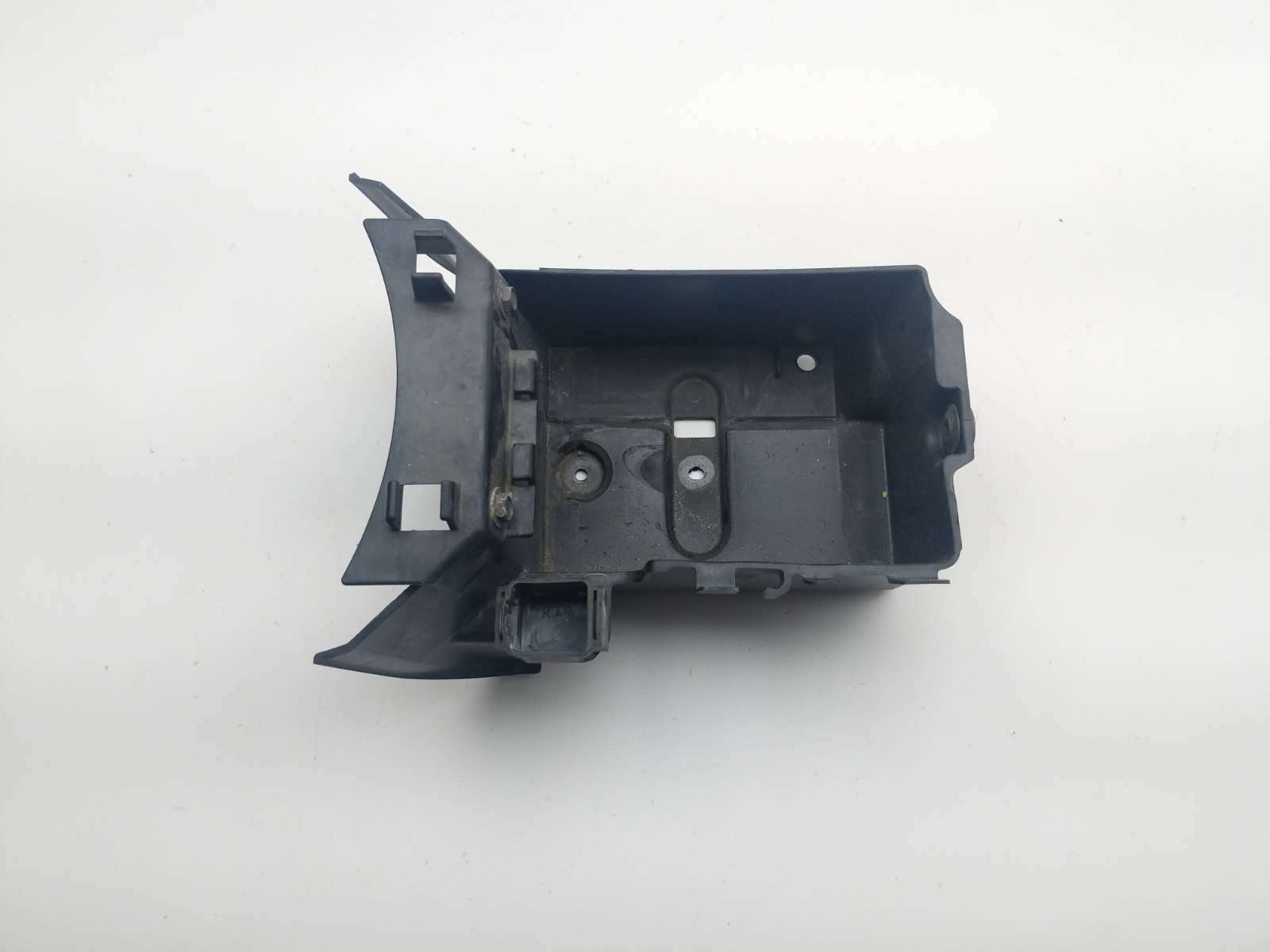 02 03 Kawasaki VN1500 Vulcan Mean Streak Battery Box Tray Mount Bracket