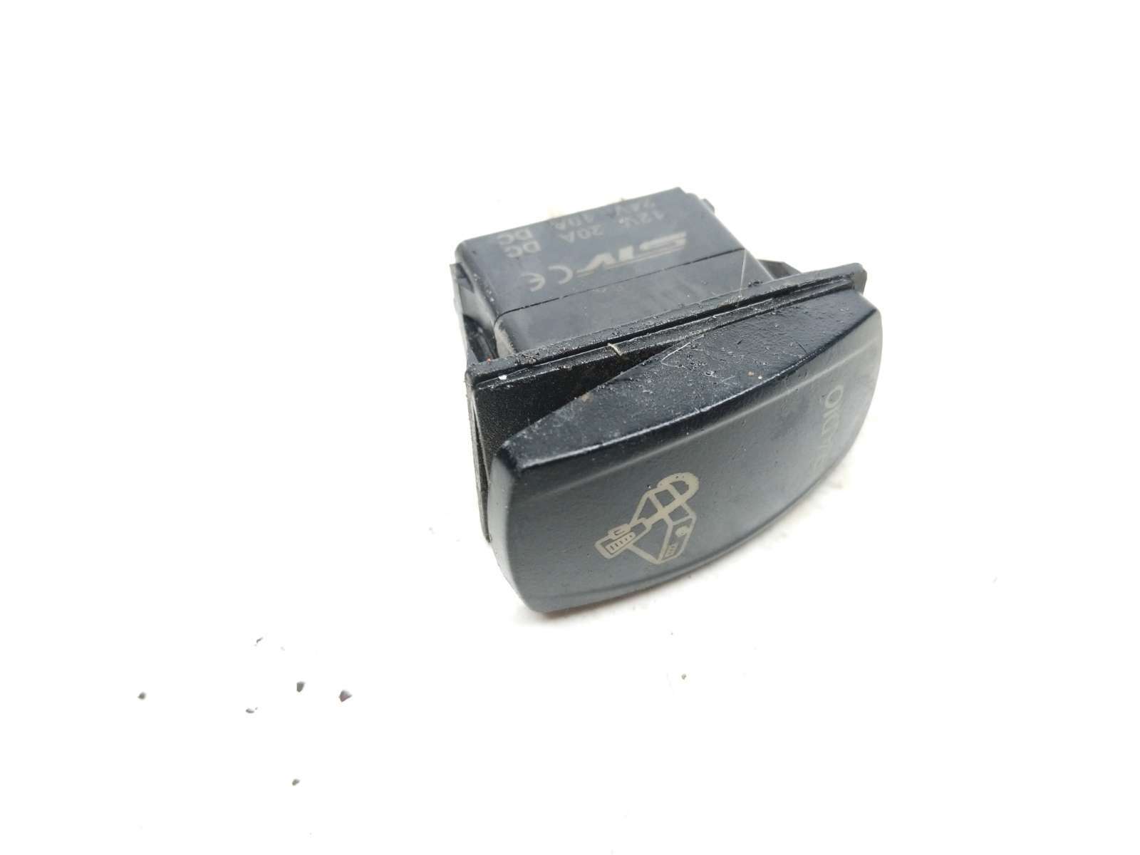 21 CF-Moto ZForce 800 HP Radio Control Button Switch