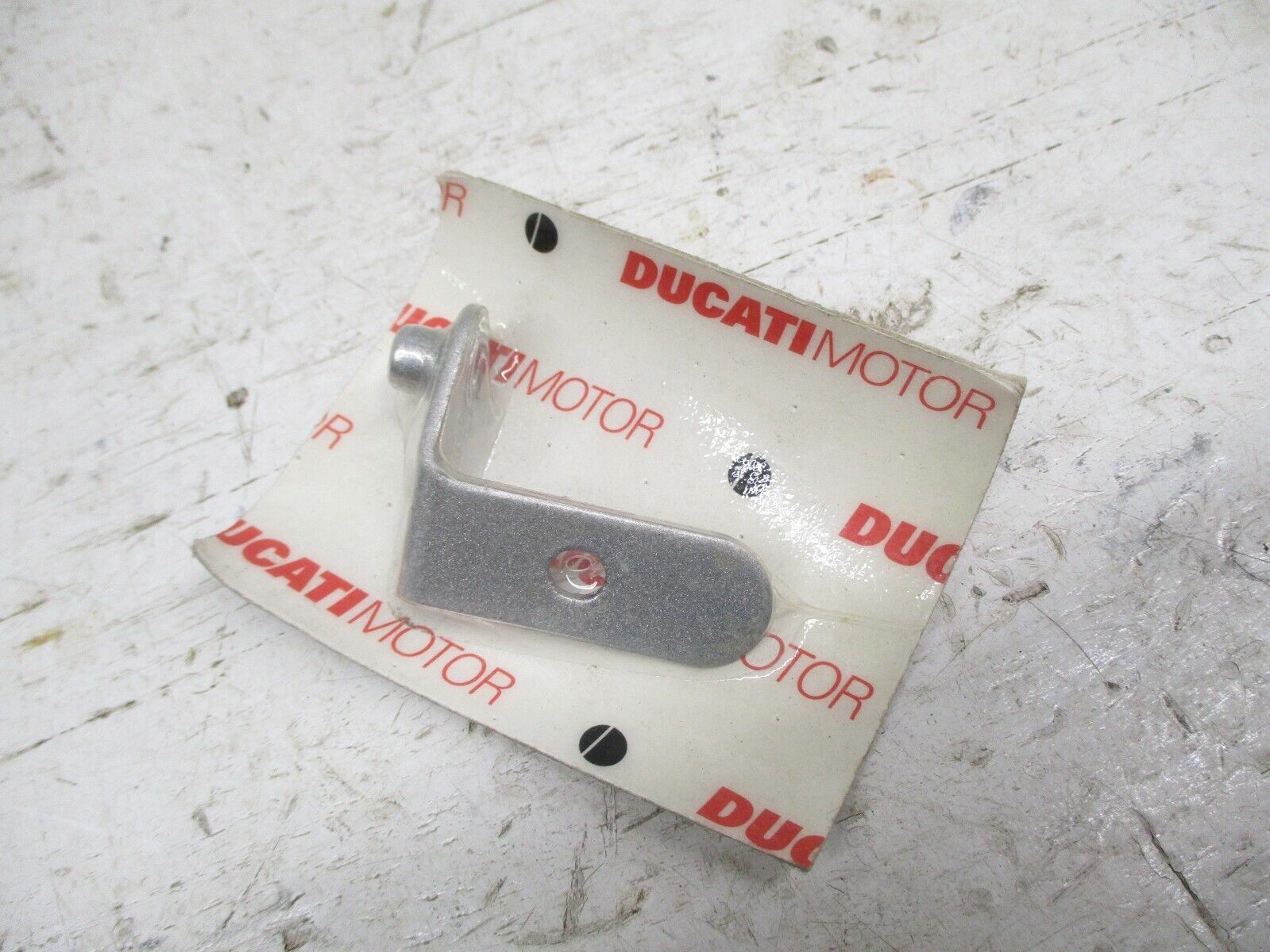 DUCATI OEM LEFT FAIRING BRACKET MONSTER 2000 900 83022021A