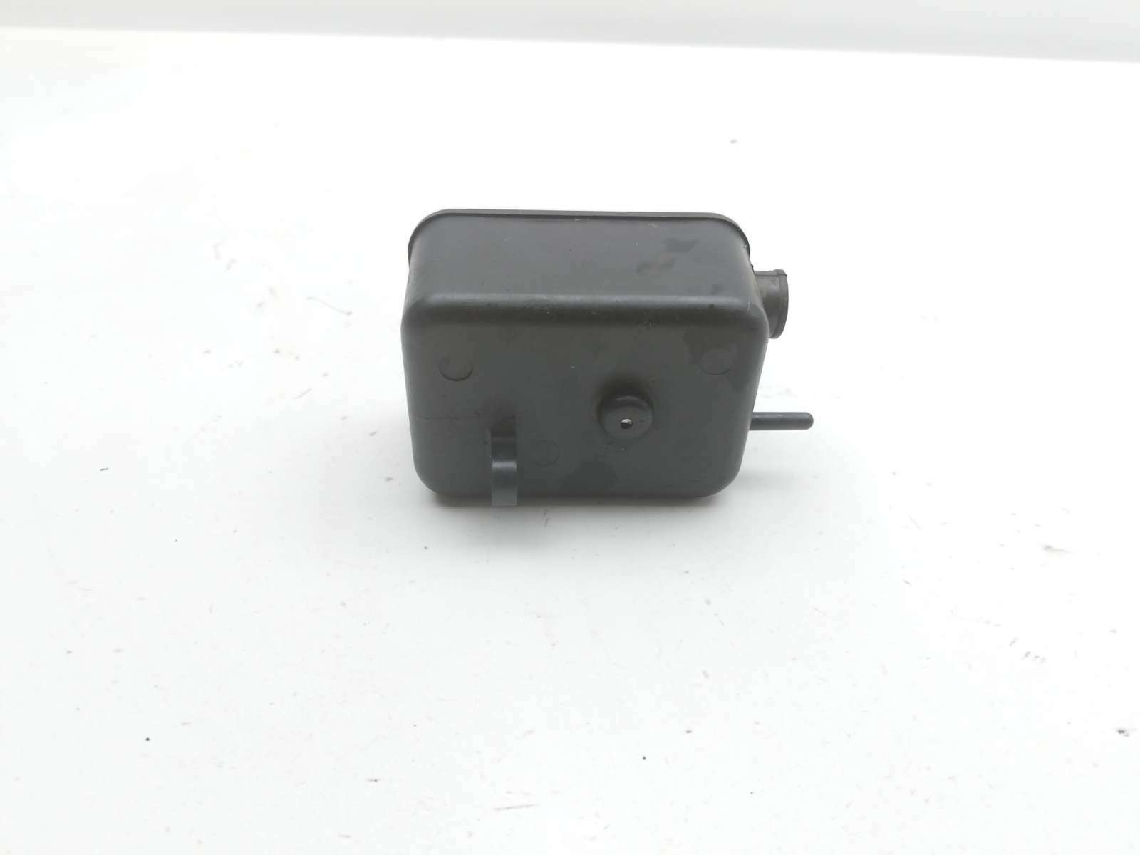 04 Yamaha VStar XVS 650 Air Cleaner Filter Box Tank