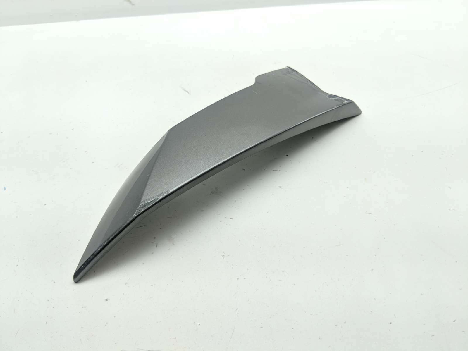 12 BMW R 1200 RT Rear Right Tail Fairing Cover