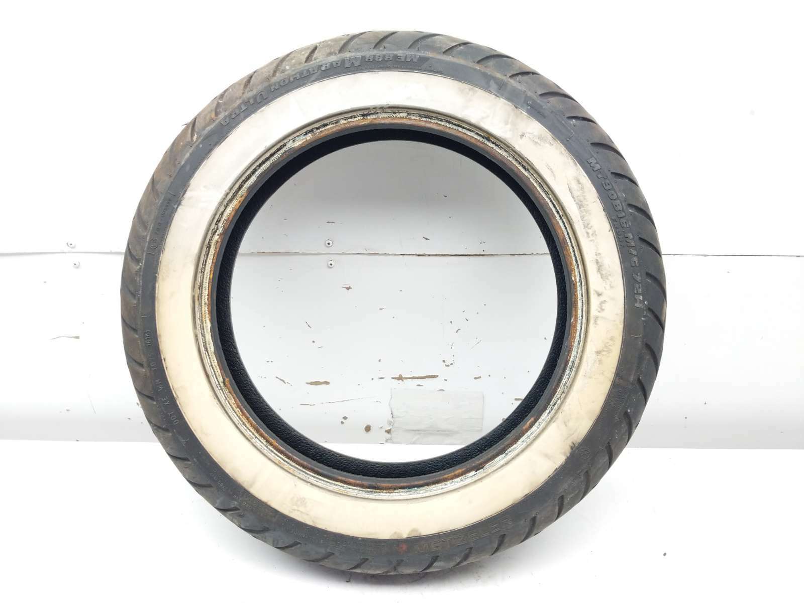 06 Kawasaki Vulcan Drifter 800 VN800 Front Wheel Tire Metzeler Marathon Ultra 130/90 -16