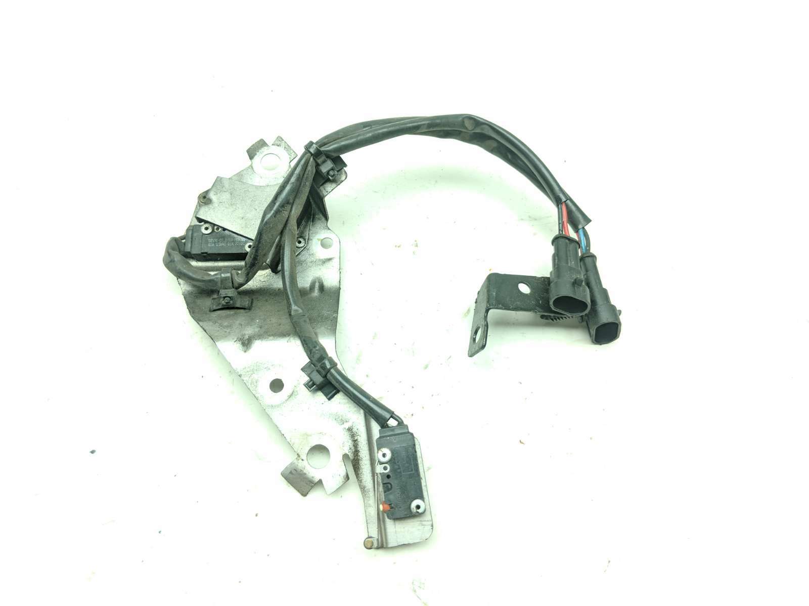 13 Can Am Spyder Roadster RT Limited Switches w/ Mount Bracket