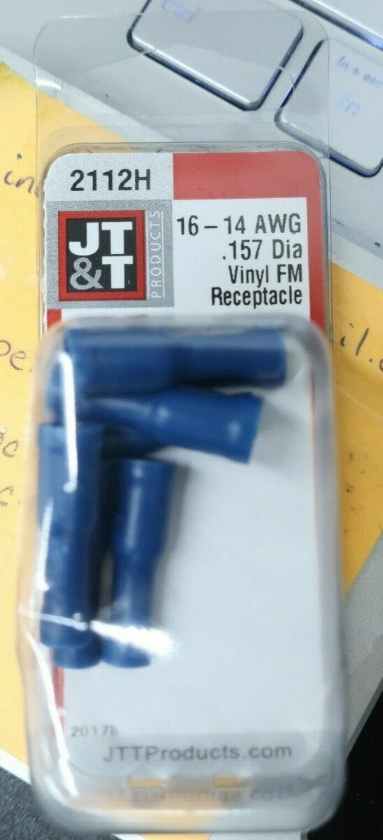 JT&T 2112H vinyl female receptacle is designed for 16-14 AWG wires, featuring a