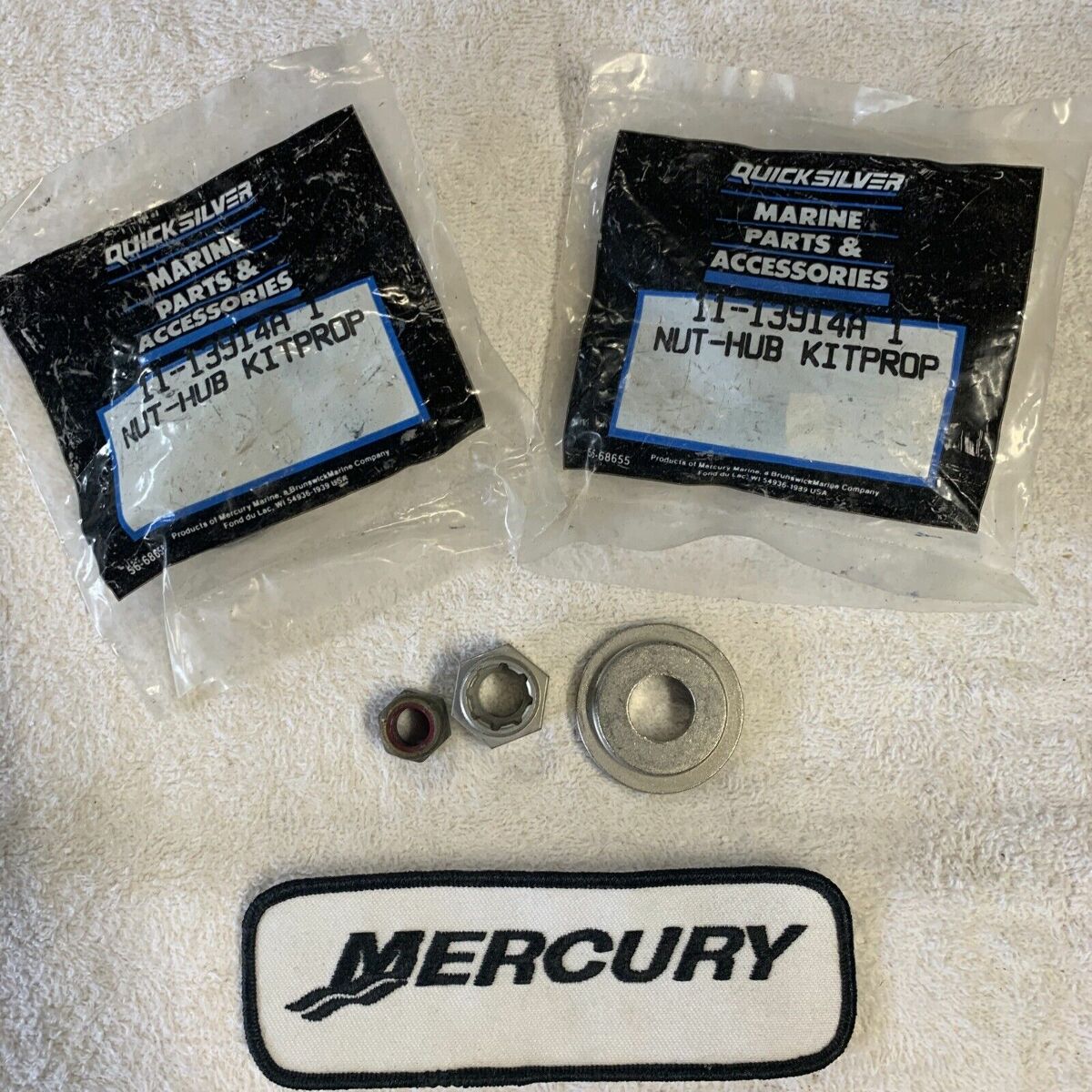 NOS OEM Mercury Prop Nut Kit. Part 11-13914A 2