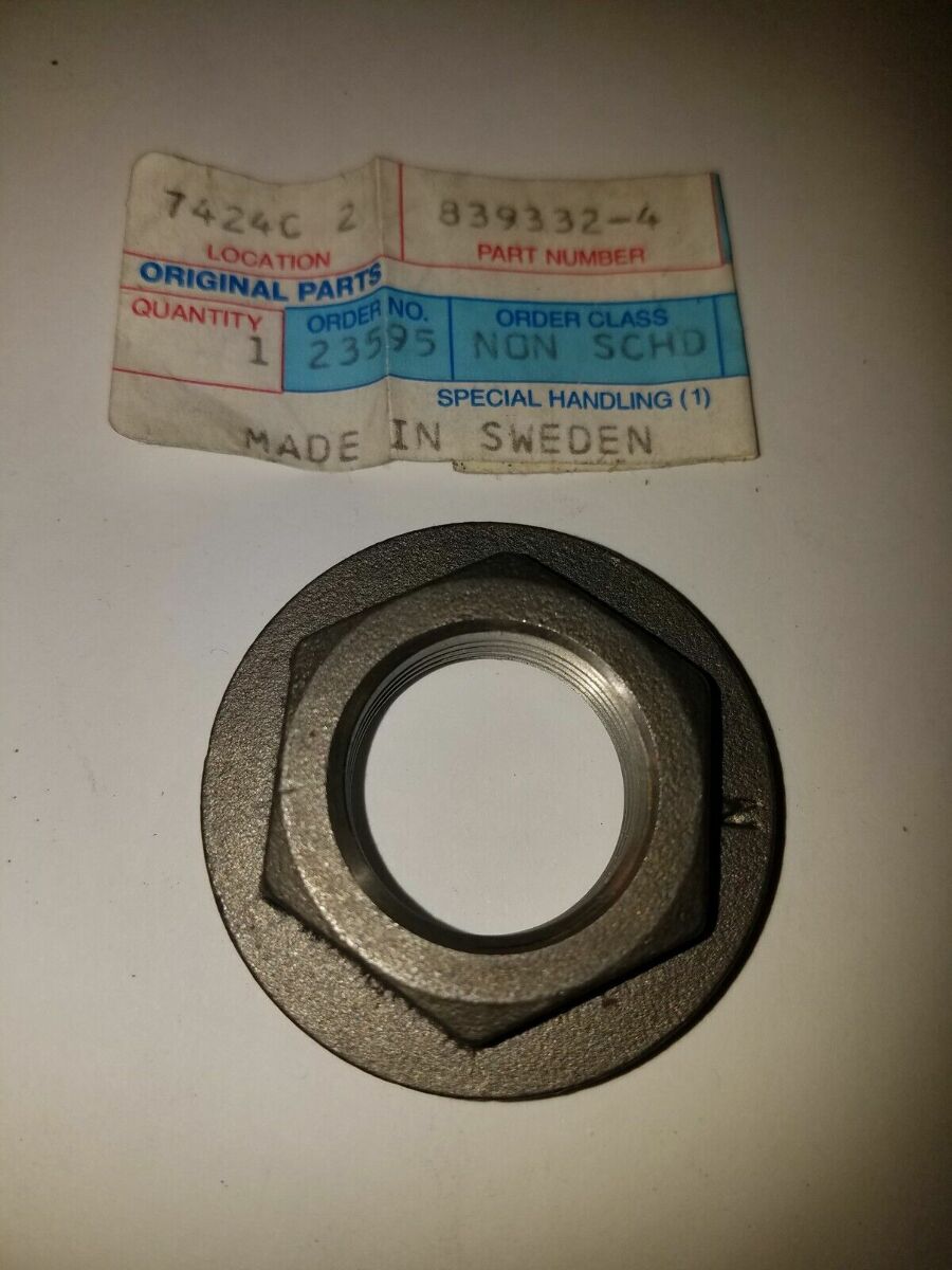 OMC BRP Volvo Penta 839332 839332-4 3852375 Nut