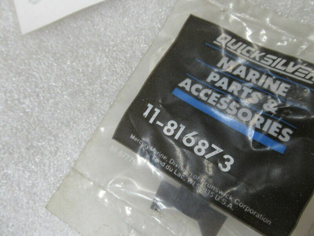 Mercury QUICKSILVER WING NUT Flywheel Cover 11-816873 75HP - 115HP