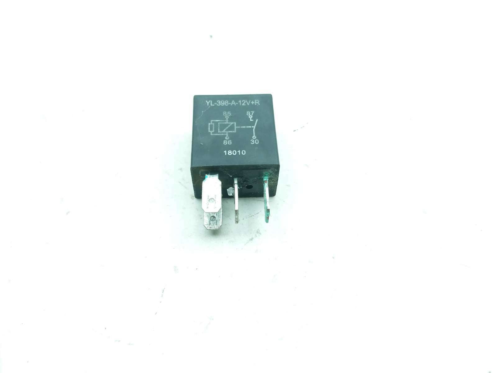 02 Harley Ultra Classic Electra Glide FLHTCUI Relay YL-398-A