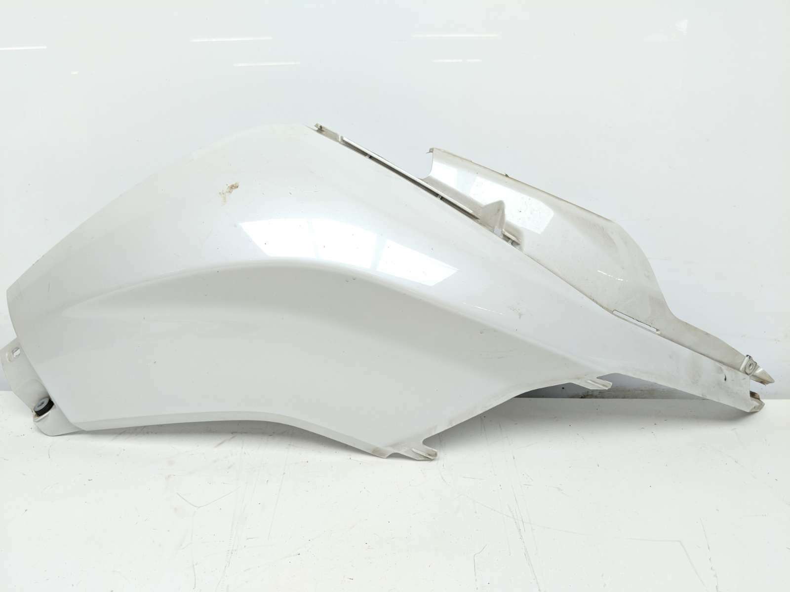 15 BMW K1600 GTL Right Gas Fuel Tank Cover