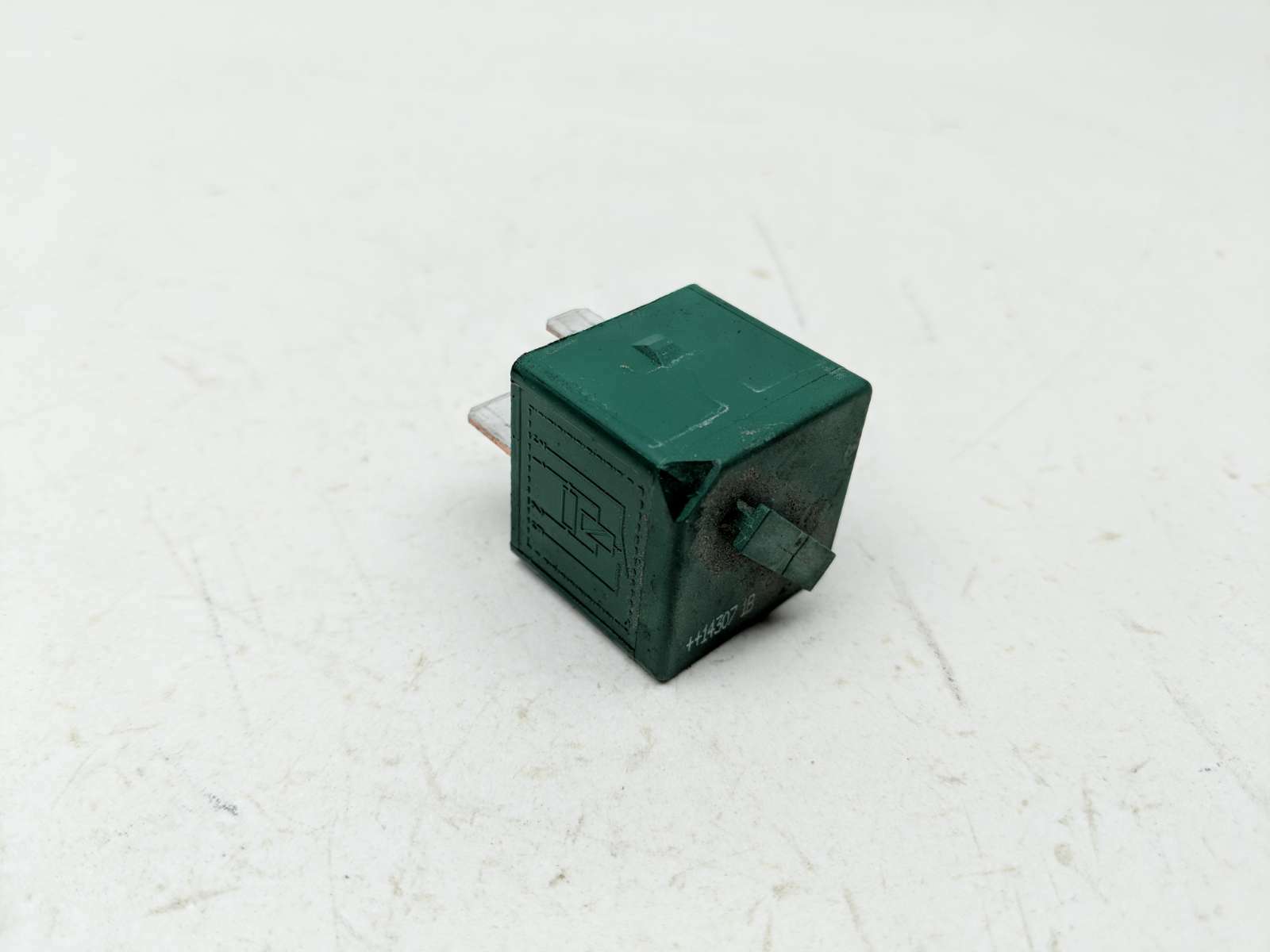 15 BMW K1600 GTL Relay V23136-J6