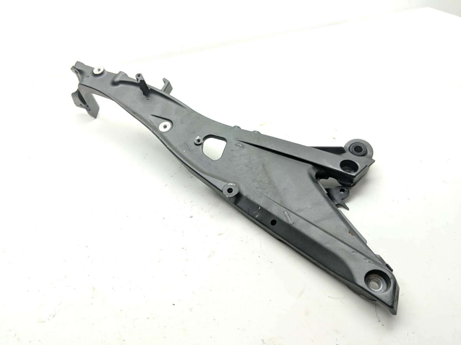 12 13 Honda VFR1200 DCT Rear Fender Support Mount Bracket (B)