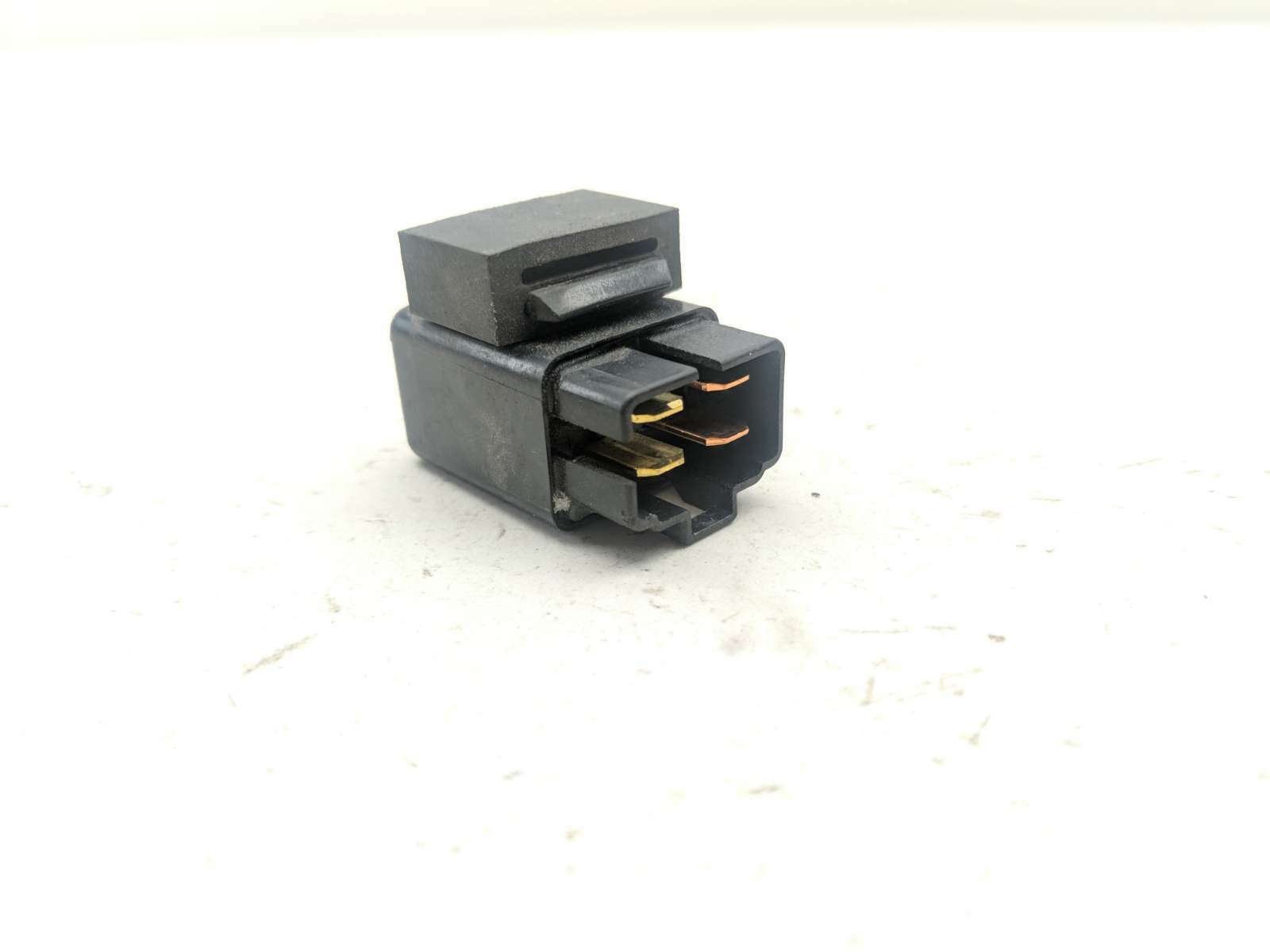 07 08 Suzuki GSXR 1000 Relay G8MS-S23 (B)