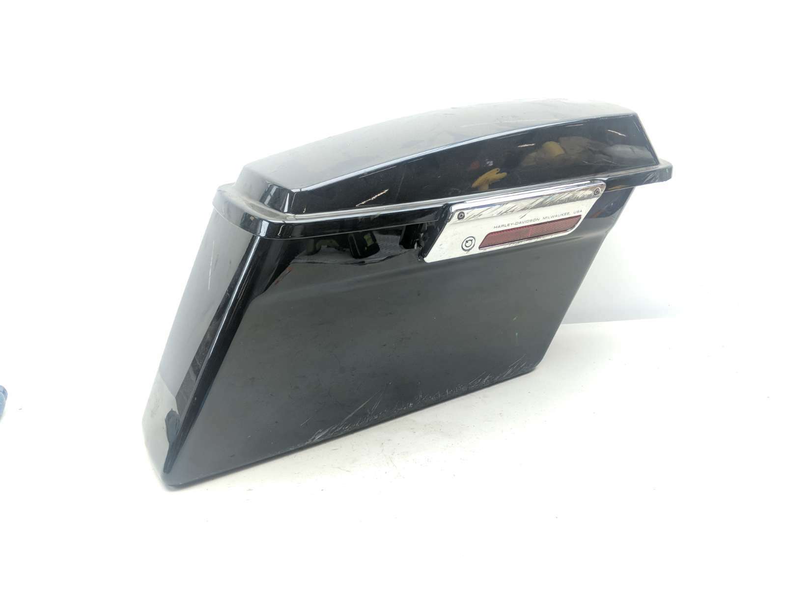 12 Harley Davidson Road Glide Ultra FLTRU Right Saddlebag