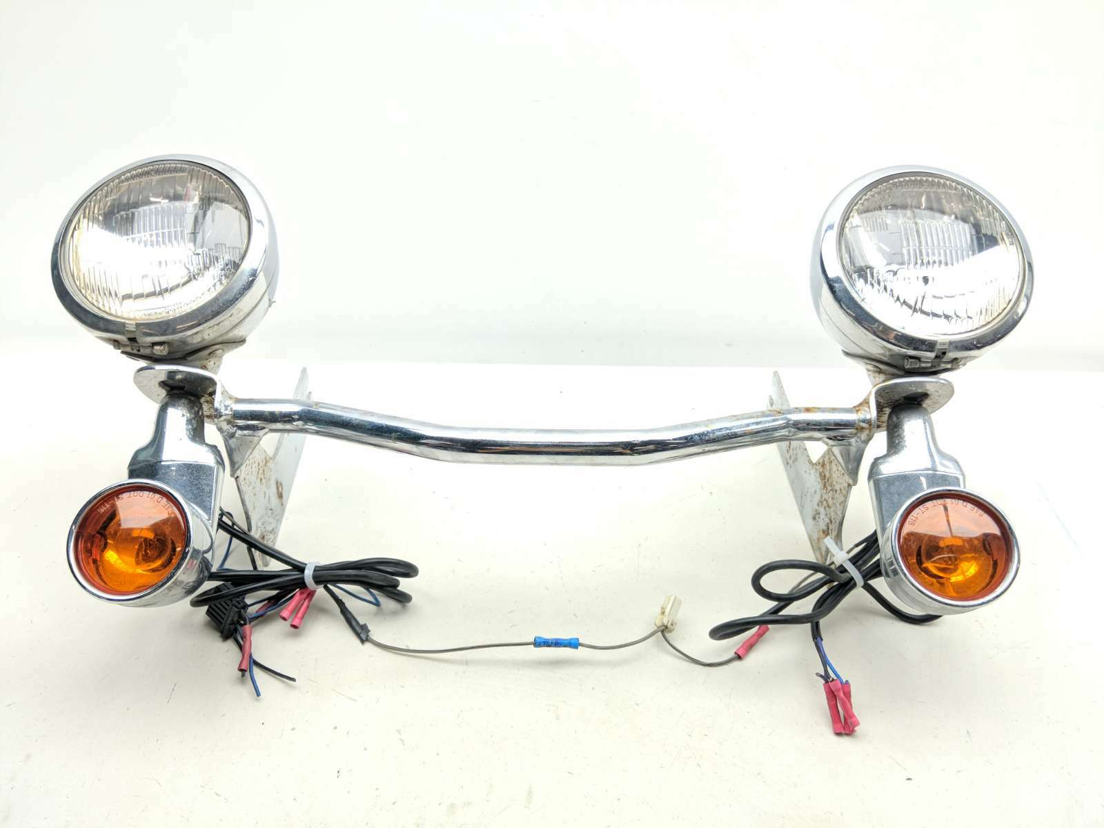 02 Harley Ultra Electra FLHTCUI Front Spot Light Turn Signal Bar Assembly