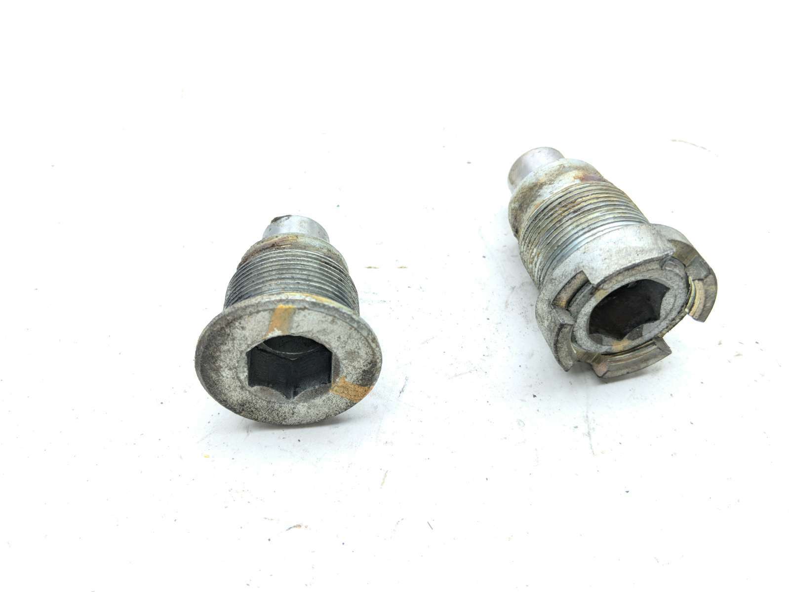 93 Honda GL1500 Goldwing Rear Wheel Swingarm Bolt