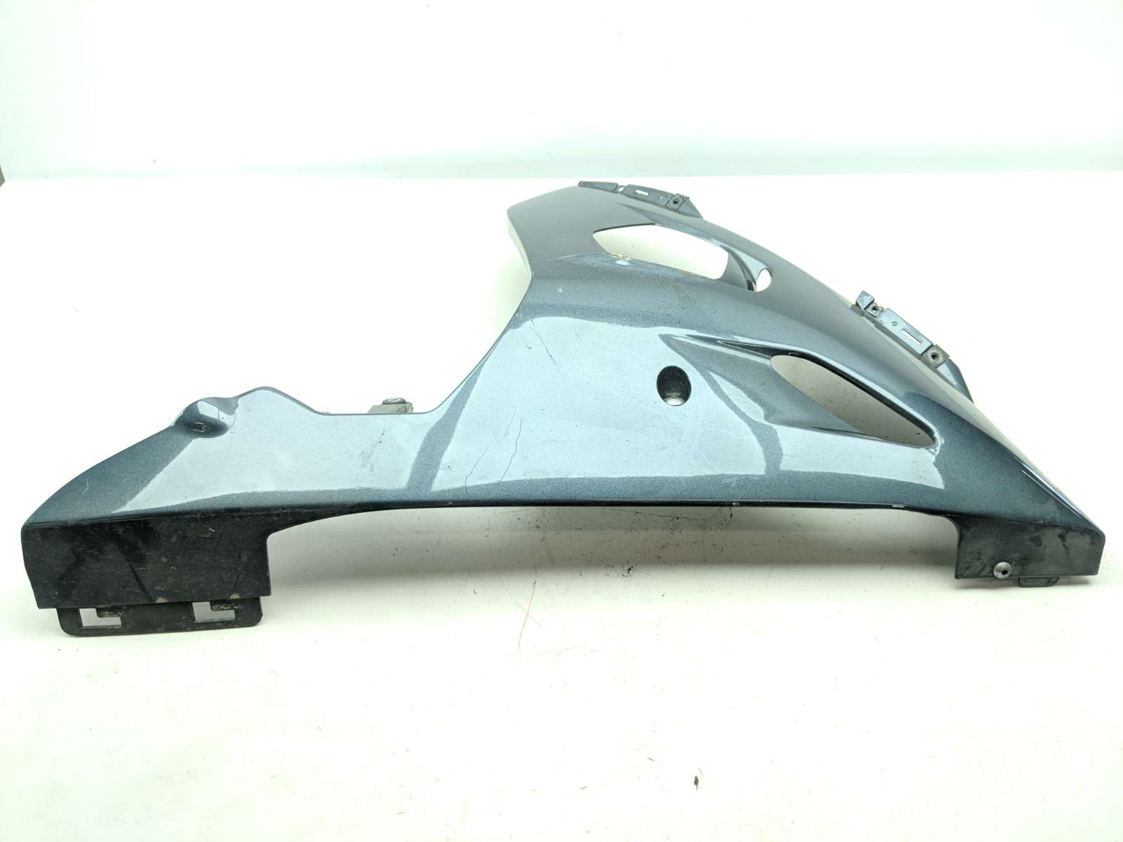 06 Yamaha YZFR6S R6 Right Side Lower Fairing Plastic Cover Panel