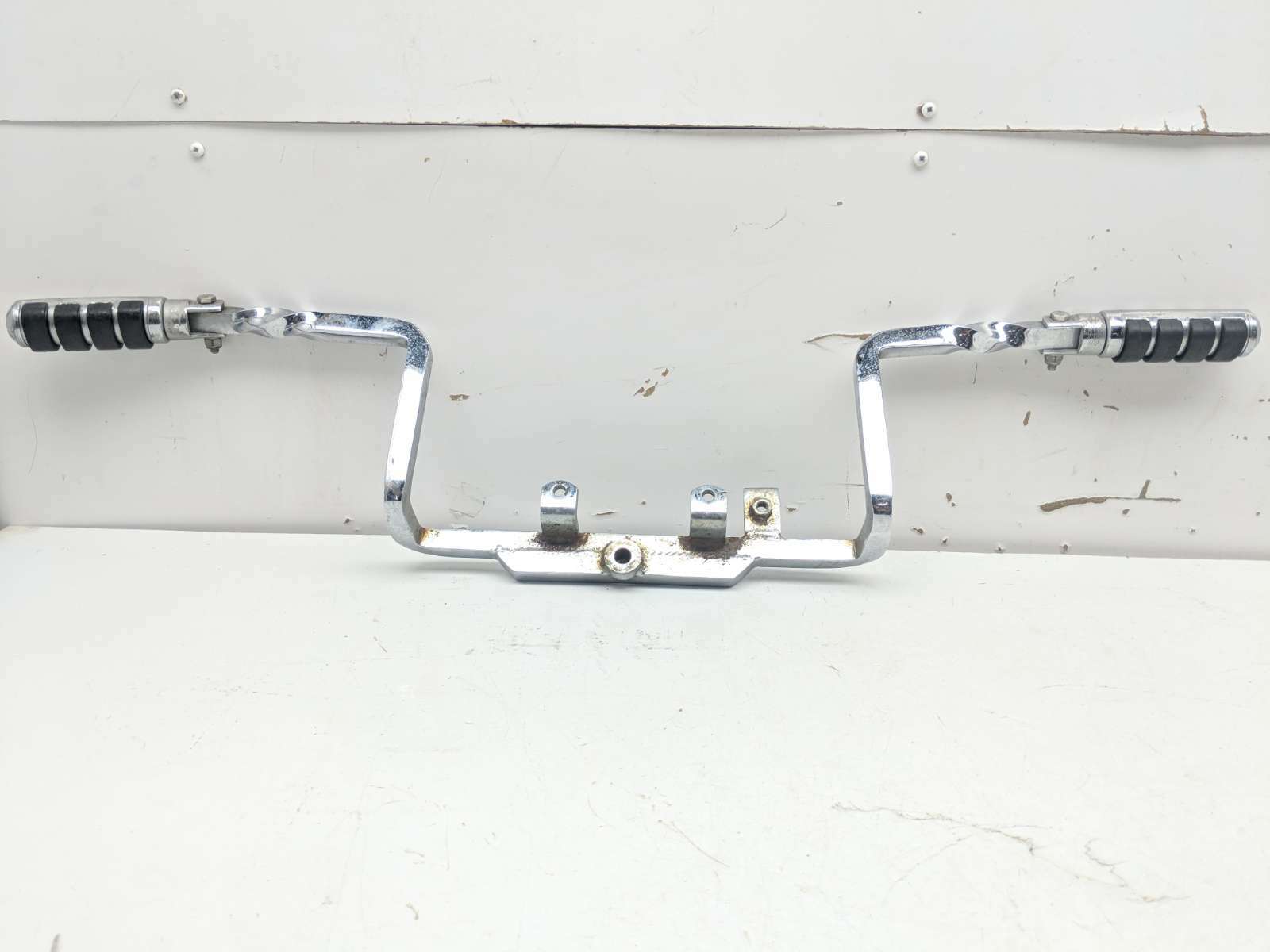 04 Honda VTX1300C VTX 1300 Front Driver Highway Pegs Mount Bracket Holder