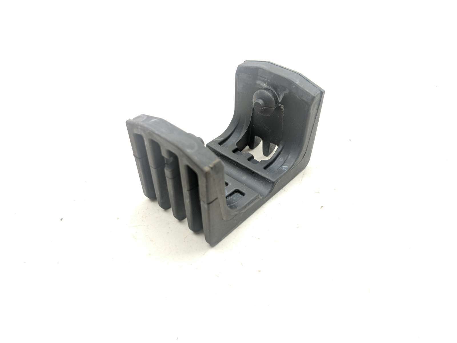 22 BMW R18 BRear Petrol Gas Fuel Tank Support Mount Bracket 1541459 16111541459 TRSH DV