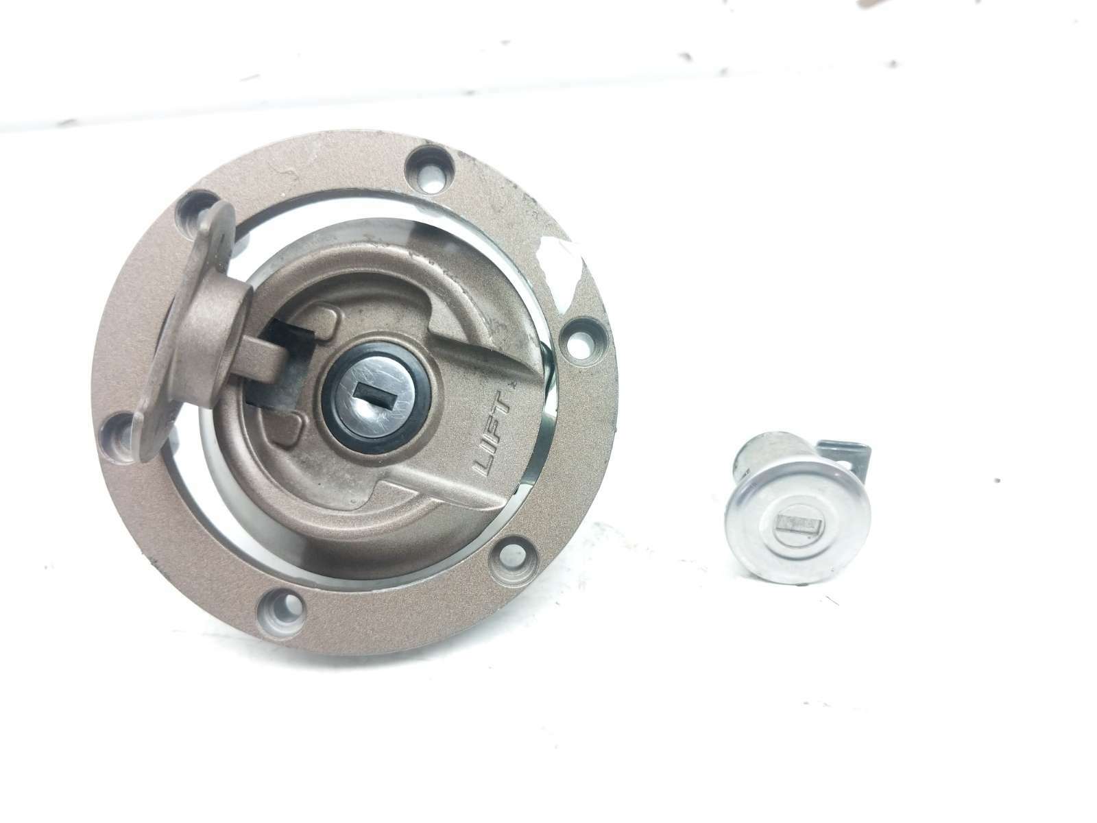 20 Husqvarna 401 Vitpilen Lock Set Ignition Switch Cap NO KEY