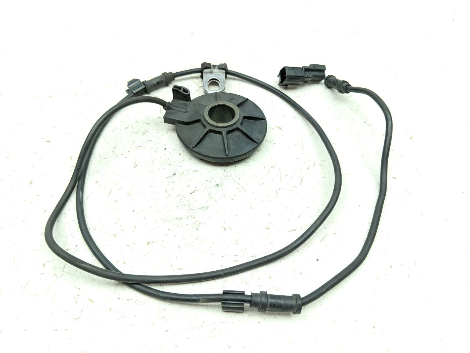 22 Zero FXE Wheel Speed Speedo Gear Hub Sensor (A)